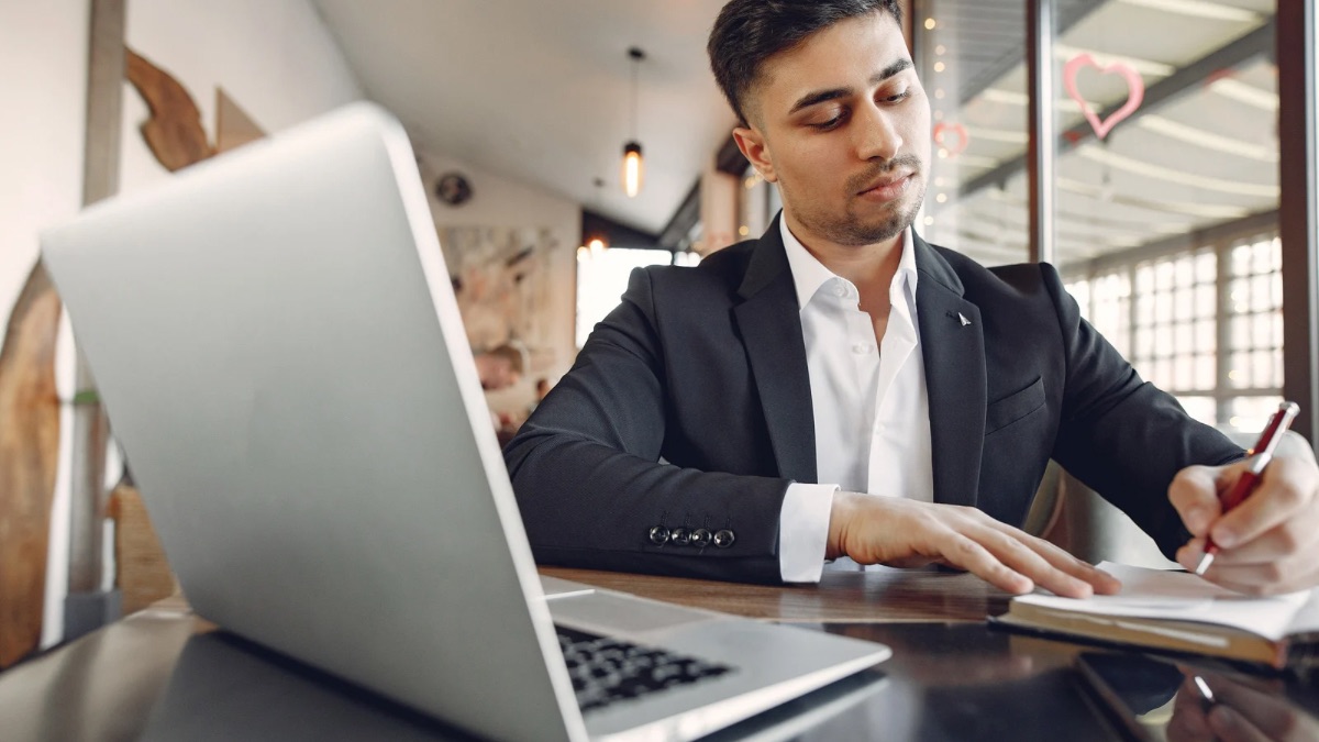 Quels outils data-driven réduisent efficacement le time-to-hire ?